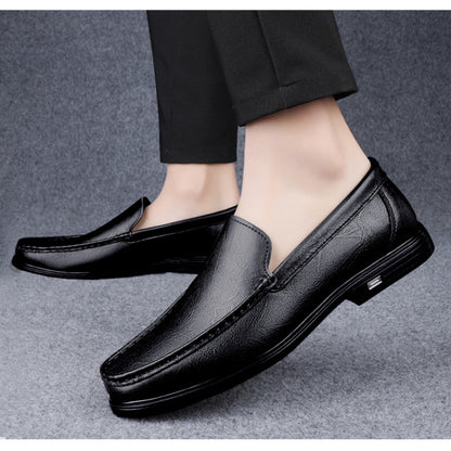 Men's Minimalist Casual Slip-On Shoes for All Seasons