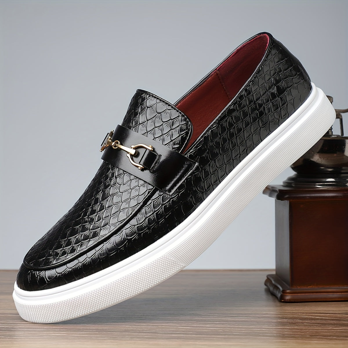 Men's Slip-On PU Skate Sneakers for Daily Casual Wear
