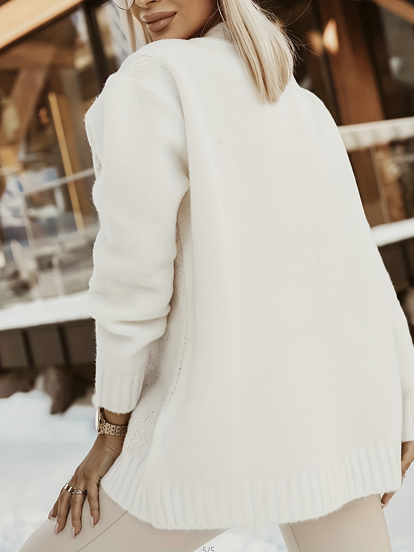 Women'S Elegant Large Snowflake Sweater - Winter Warmth Round Neck Pullover with Brown & Snowflake Pattern, Soft Round Neck Sweater for Christmas, New Year'S Eve, Everyday Outfits - Cozy Fall/winter Sweater, Christmas Sweater