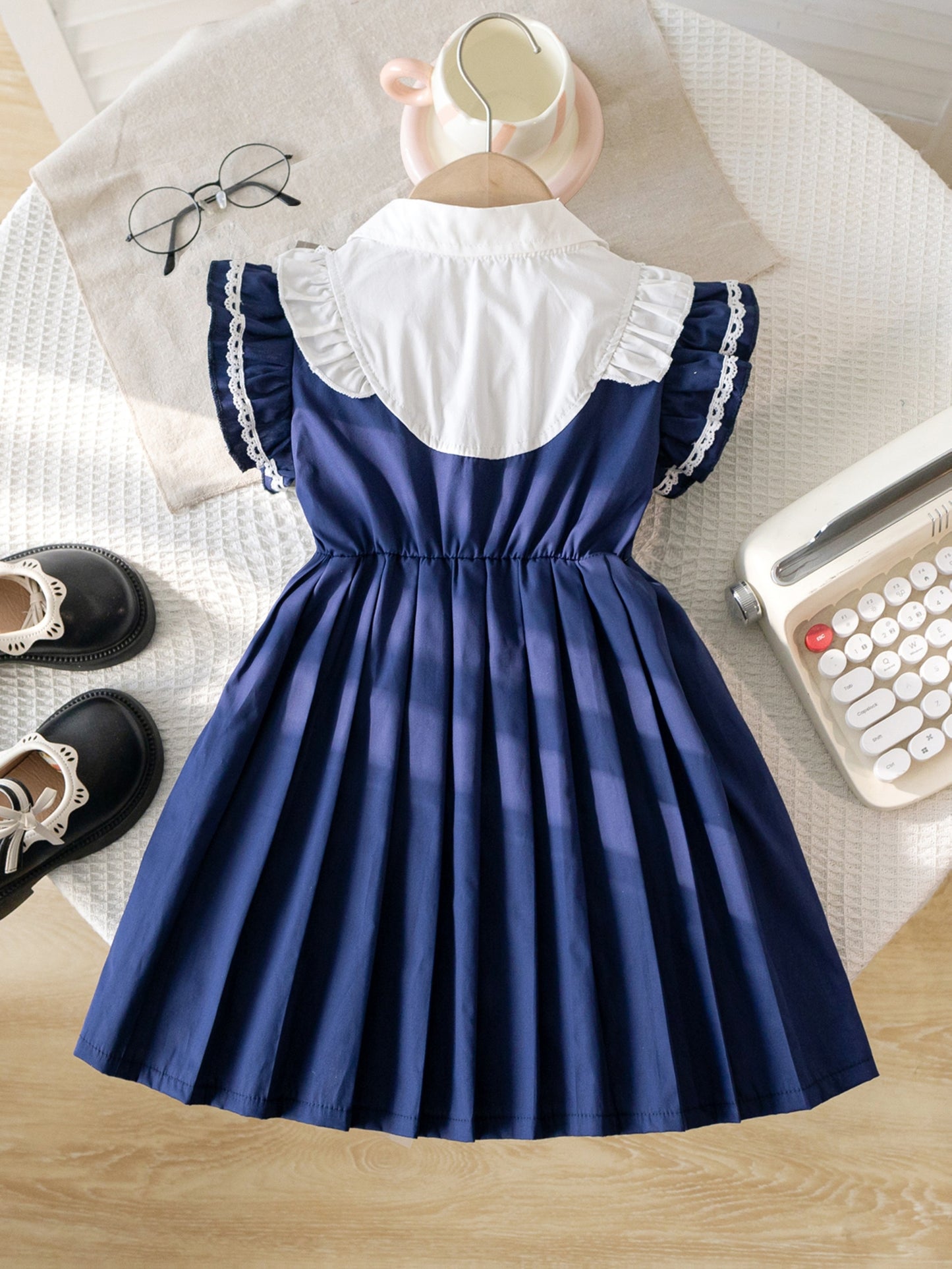 Girls' Preppy Pleated Dress with Peter Pan Collar & Bow