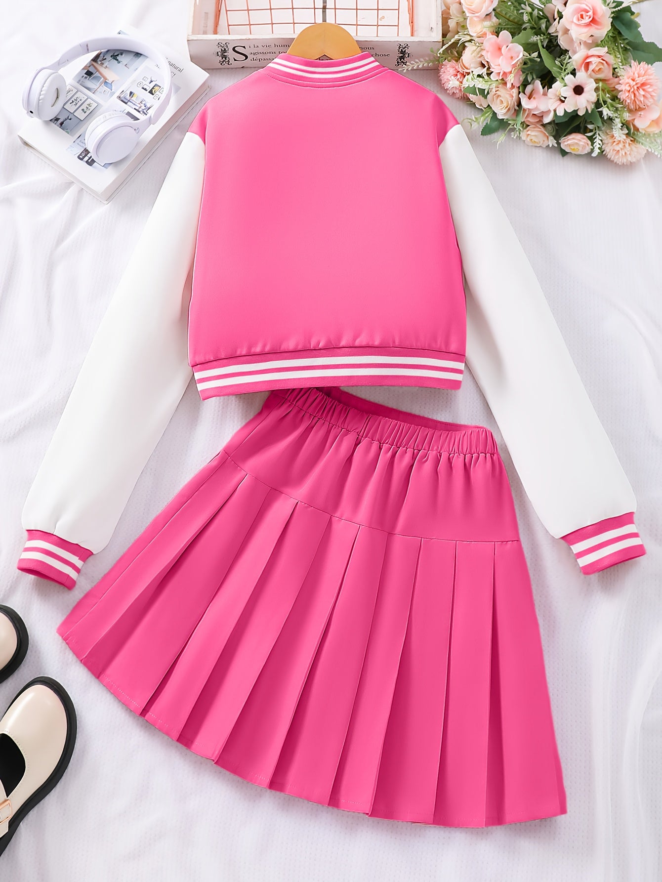 Girls' Preppy Baseball Collar Top and Pleated Skirt Set