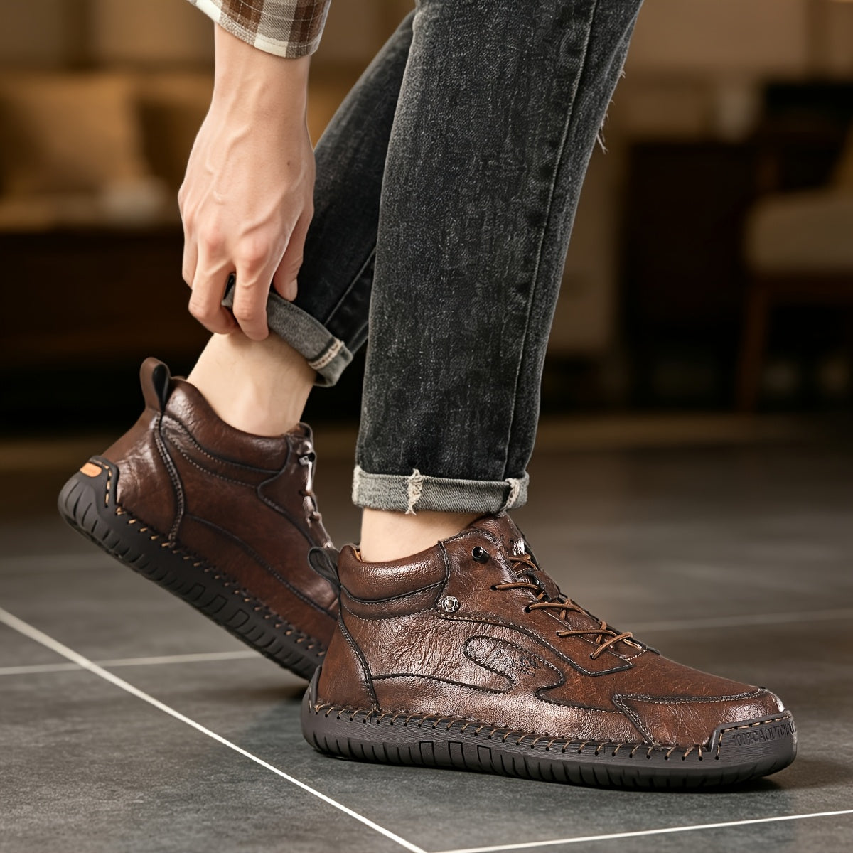 Men's Casual Chelsea Boots with Lace-Up, All-Season Style