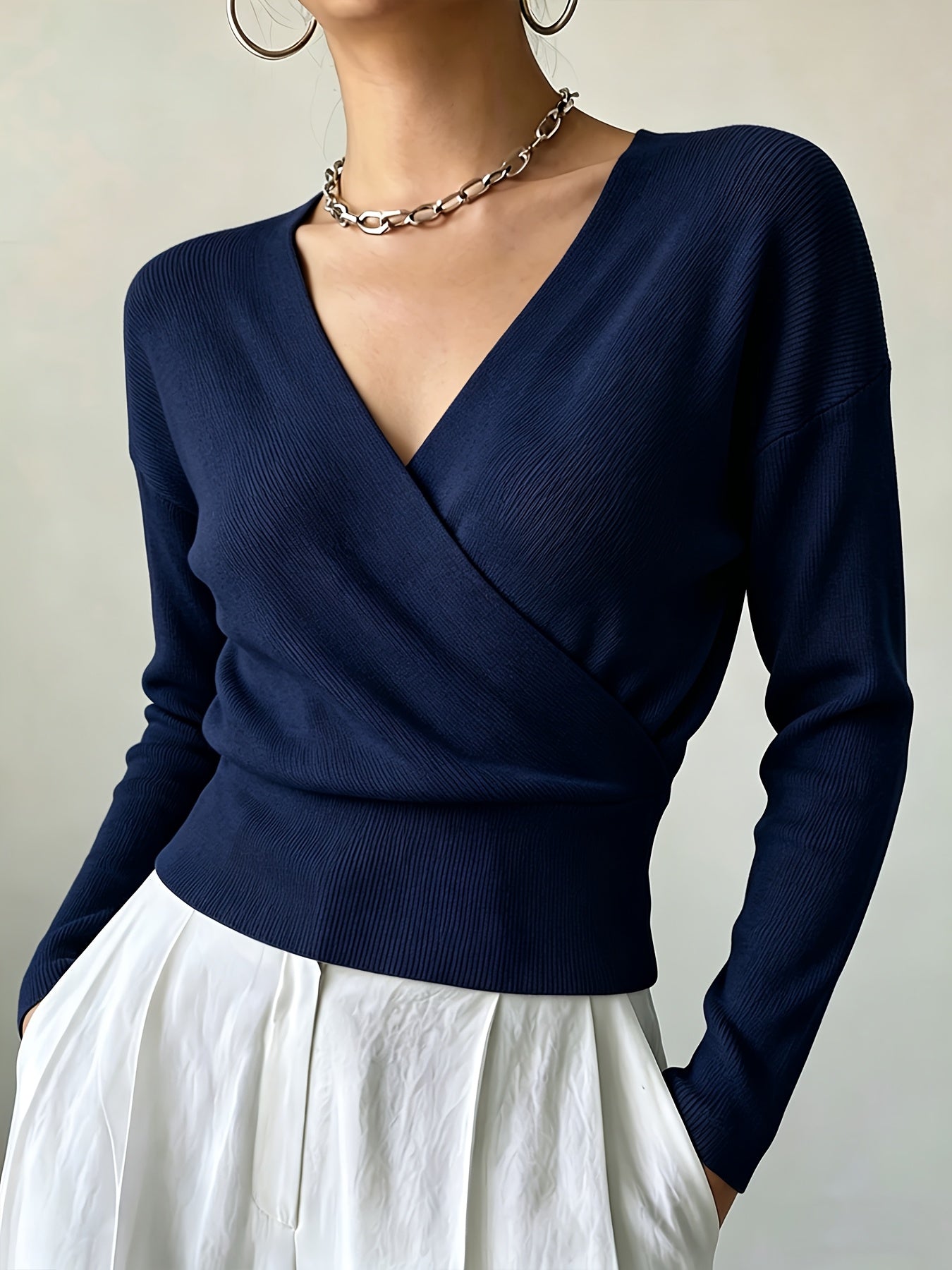 Women's Elegant Cross-Collar V-Neck Pullover Knitwear for Fall/Winter