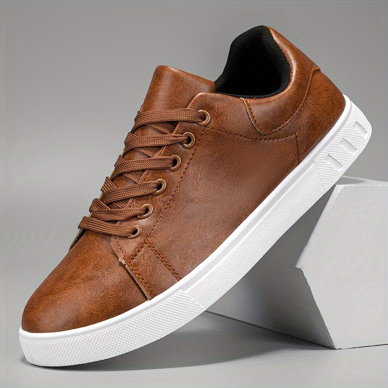 Men's Casual Low-Top Sports Shoes with Strong Grip for All Seasons
