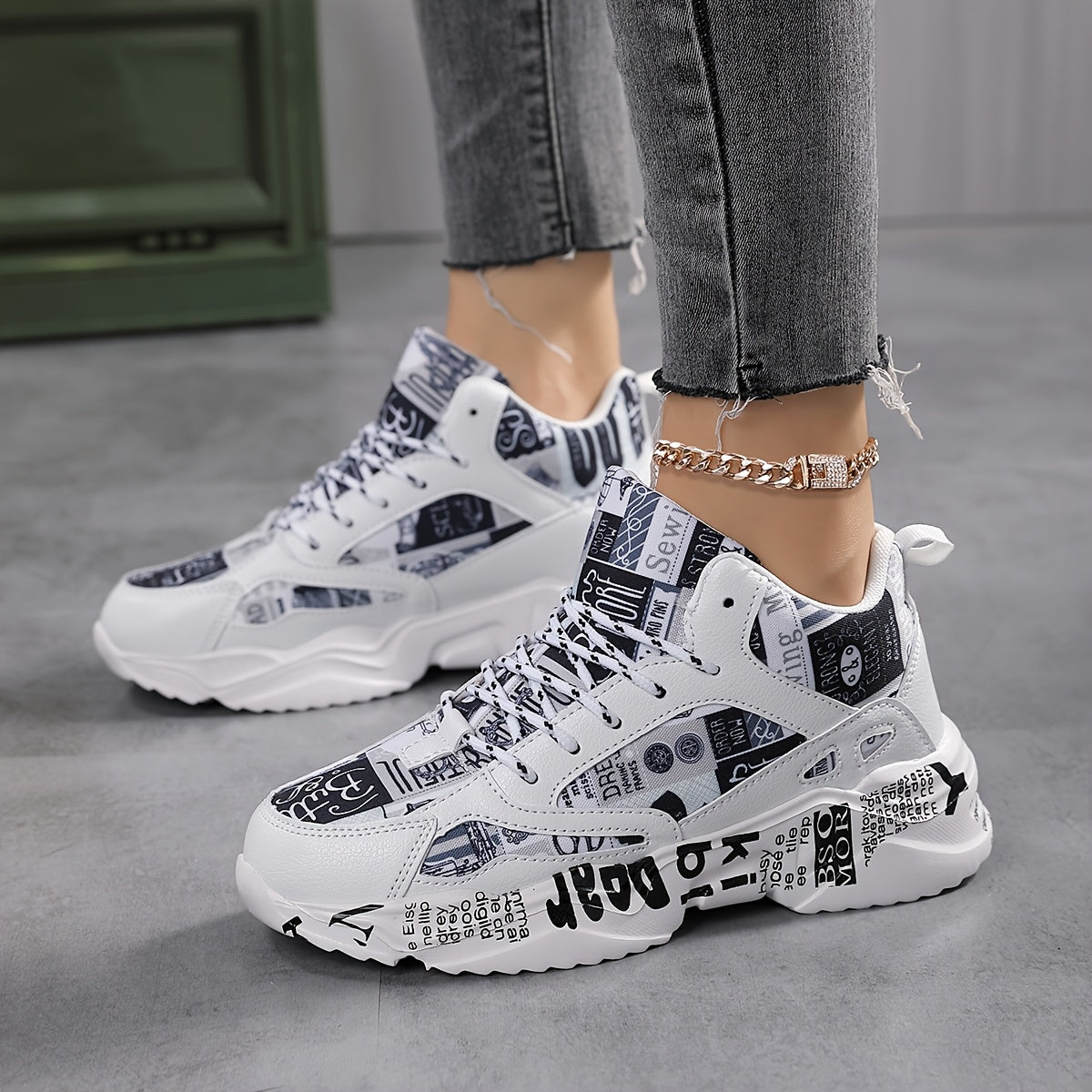 Women's Lightweight Running Shoes - Cushioned Stability Gym Sneakers with Arch Support, Breathable Fabric/PU Upper - All-Season Walking Shoes for Training, Everyday  Formal Events - White  Black Athletic Footwear, Comfortab