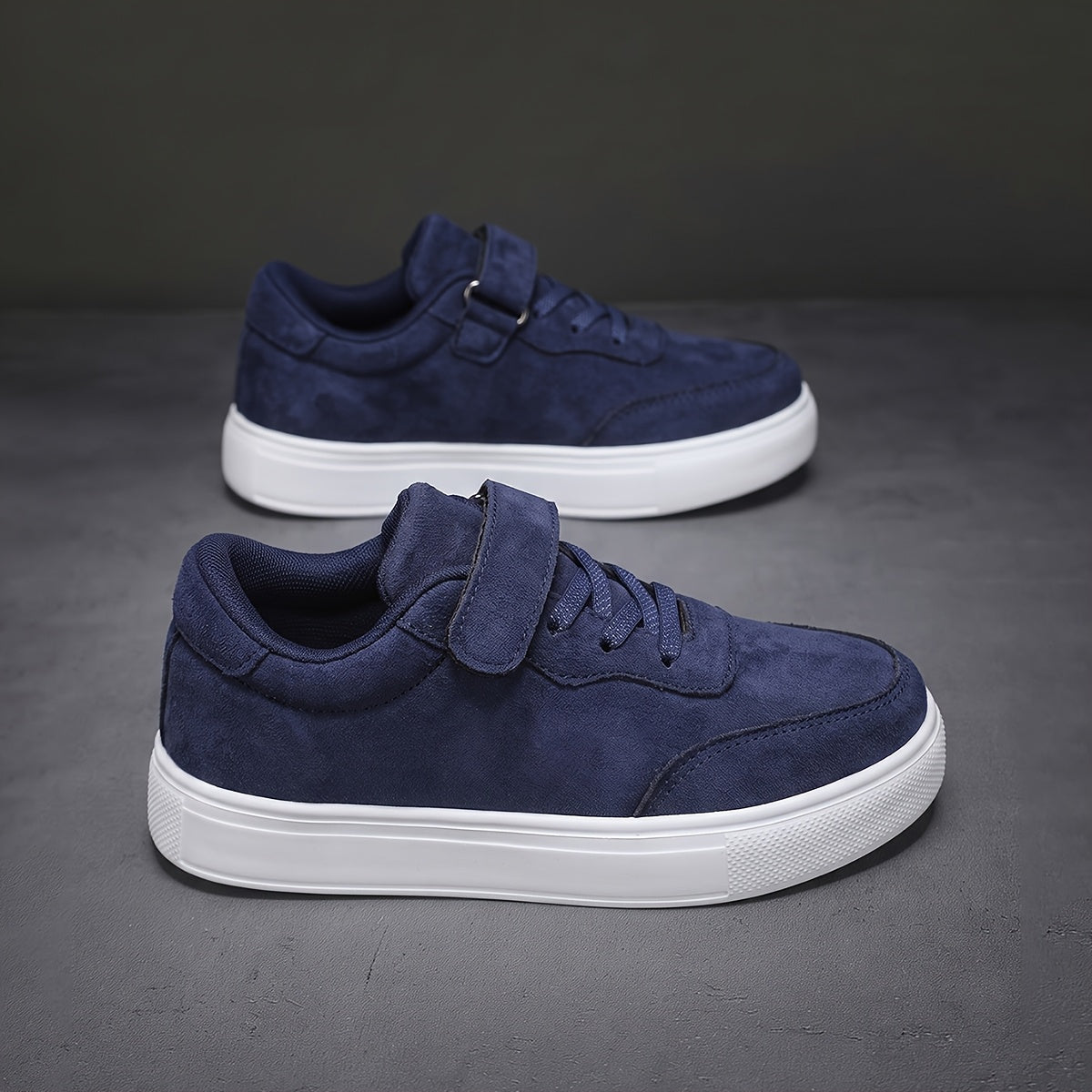 Unisex Kids Low-Top Sneakers with Non-Slip Soft EVA Sole