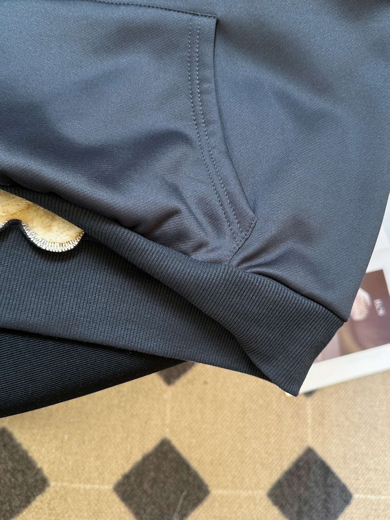 Women'S Plus Size Winter Warm Hooded Sweatshirt with Merry Christmas & Happy New Year Print - Thick Fleece-Lined Oversized Pullover, Cozy Casual Sweater for Christmas, Halloween Gifts, Christmas Sweatshirt, Festive Clothing,