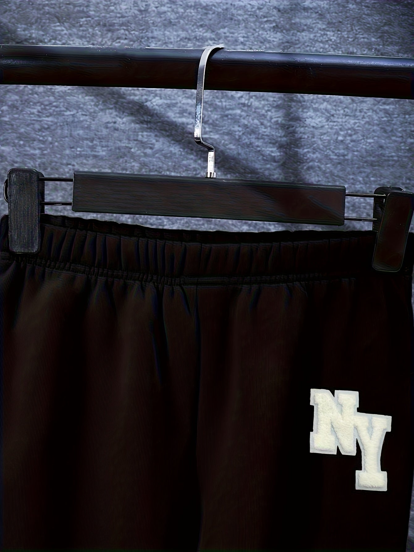 3pcs Boys' Winter Warm Uniform Set - NY Logo Lettered Jacket, Sweatshirt & Pants with Numbered Parch-Like Strips (8-12 Years) | Machine Washable 3pcs Outfit for, & Cold Weather | Non-Stretch Layered Clothing, Perfect for Outd