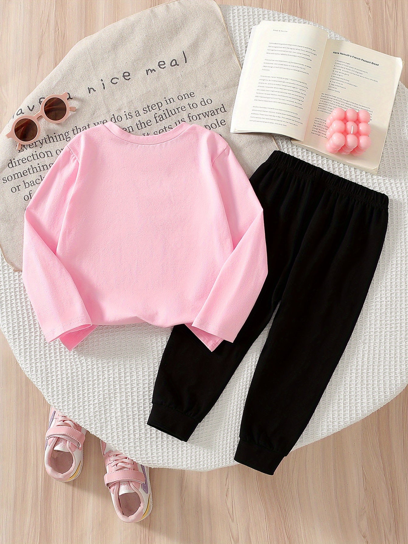 Girls' Casual Leopard Print Cotton Long Sleeve Top & Pants Set