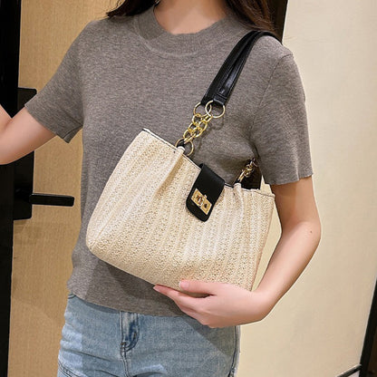 Elegant Women'S Crossbody Bag Featuring a Detachable Chain Shoulder Strap And Golden Hardware - Luxurious Wallet with Golden Accents, Rotating Lock Closure, Available in Brown And Black - Korean Style, Niche Woven Material, L